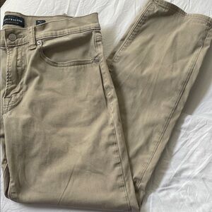 Lucky Brand Men's Khaki Chinos